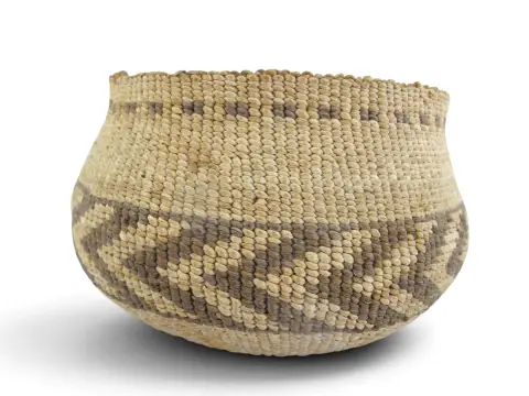 Antique Northern California Hupa/Yurok/Karuk Native Chevron Basket Bowl, photo 1 of 11