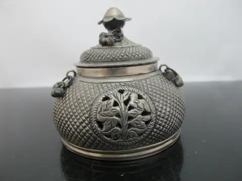 Antique Southeast Asian Silver Betel Nut Censer Box or Incense Burner, photo 7 of 12