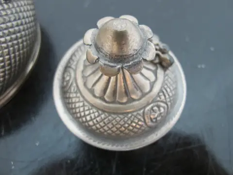 Antique Southeast Asian Silver Betel Nut Censer Box or Incense Burner, photo 11 of 12