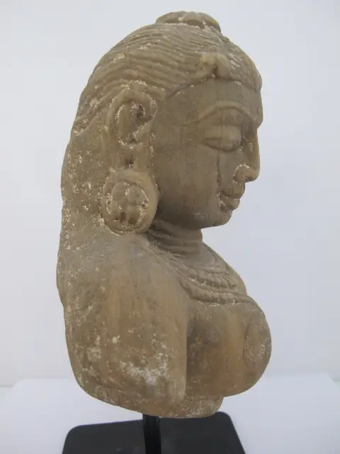 Apsara Devata Celestial Deity Carved Stone India Hindu Bust Sculpture Statue, photo 5 of 12