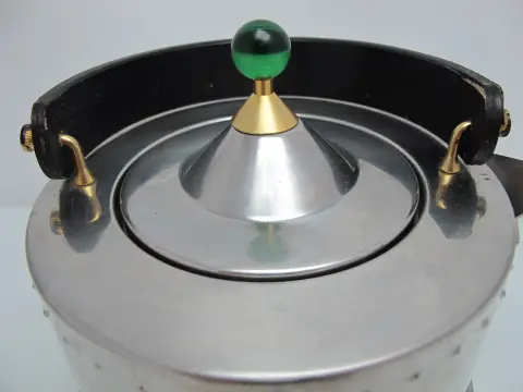 Bodum Carsten Jorgensen Ottoni Green Finial Stainless 18/10 Tea Kettle, photo 3 of 11