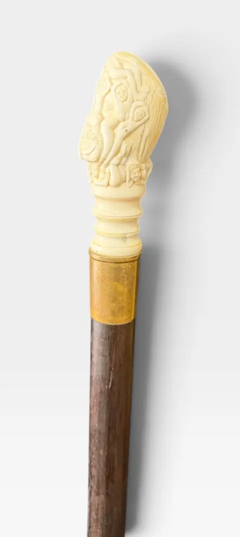 Carved Bone Erotic Masked Man Early 20th Century Walking Stick Cane, photo 5 of 6