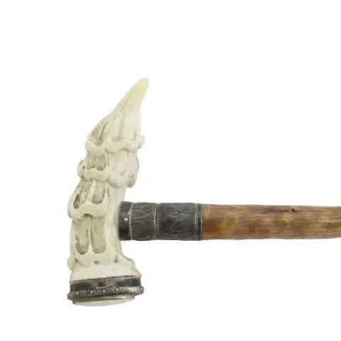 Carved Deer Stag Antler Snuff Box Walking Stick Cane With Hidden Corkscrew, photo 7 of 10