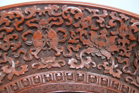 Chinese Carved Cinnabar Red Lacquer Lotus Bat Fish Design 11 1/4" Charger Plate, photo 6 of 12