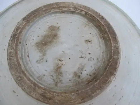 Chinese East Asian Song or Yuan Style Celadon Glaze Shallow Earthenware Bowl, photo 9 of 9