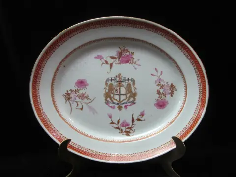 Chinese Export Porcelain Armorial British East India Reproduction Oval Platter, photo 1 of 6