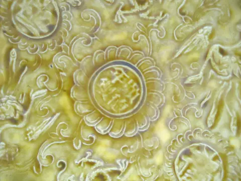 Chinese Ming Hongzhi Style Dragon & Phoenix Delicate Yellow Bowl, photo 4 of 12