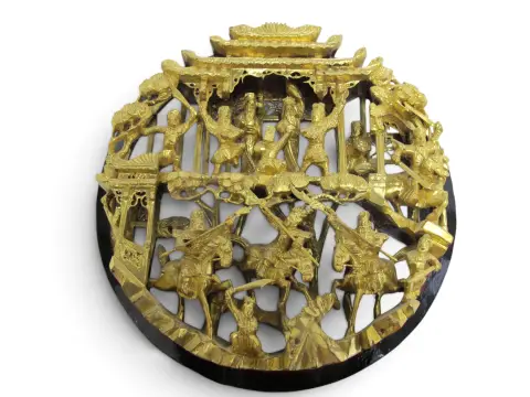 Chinese Ornate Carved Battle Scene Gilt Lacquer Wood Medallion Wall Panel, photo 8 of 8