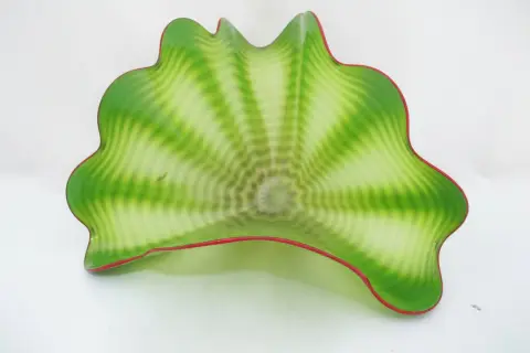 Dale Chihuly 2pc Parrot Green Persian Series Hand Blown Art Glass Sculpture, photo 2 of 12