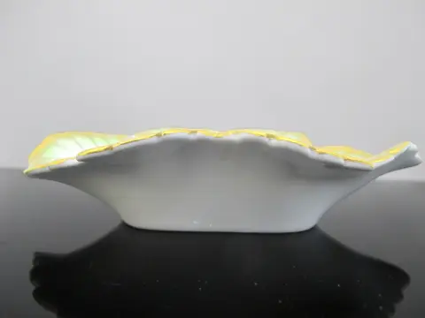 Herend Porcelain Queen Victorian Gold Trim Trinket Leaf Dish Tray, photo 2 of 11