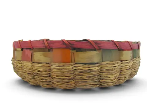 Iroquois Native Sweetgrass & Ash Splint Checkered Rim Round Basket With Lid, photo 5 of 12