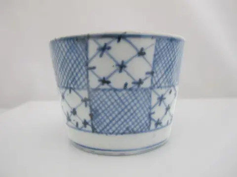 Japanese Edo Blue & White Patchwork Soba Choko Noodle Bowl or Tea Cup Set of 3, photo 3 of 8