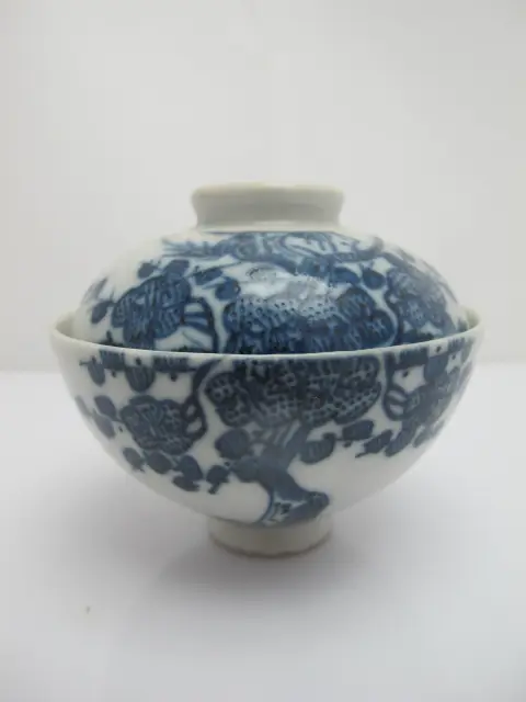 Japanese Sometsuke Blue Porcelain Soup or Rice Bowl With Lid, photo 1 of 11