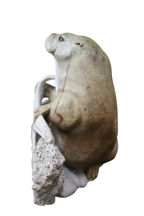 Kevin Peters "Get Your Own Starfish" Brazilian Soapstone Sea Otter Sculpture, photo 5 of 12
