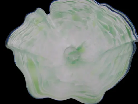 Large Seaform Blue Green Ruffled Pilchuck Studio Hand Blown Art Glass Bowl, photo 11 of 12