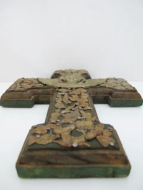 Milagros Mexico Folk Art Nailed Charms Guardian Angel Cherub Cross, photo 9 of 11