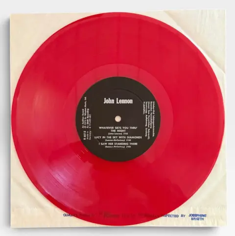 Nice John Lennon a Guitar's All Right John 10" Bootleg Colored Vinyl Record, photo 3 of 4