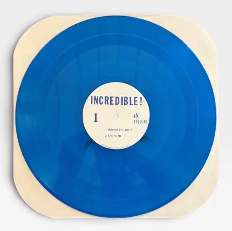Nice the Beatles Incredible! Bootleg Vinyl Blue Colored Record, photo 3 of 4