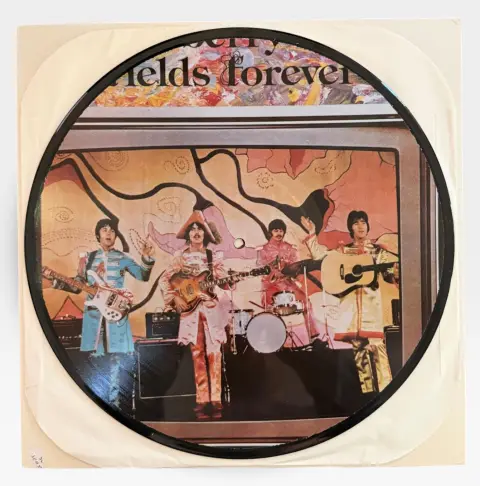 Nice the Beatles Strawberry Fields Picture Disc Bootleg Vinyl Record, photo 2 of 2