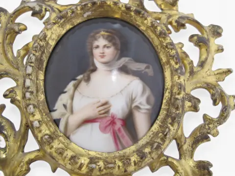 Queen Louise of Prussia Miniature Gustav Richter Gilt Framed Porcelain Painting, photo 3 of 12