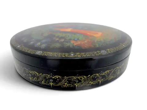 Russian Fairy Tale Dead Princess & 7 Bogatyrs Hand Painted Lacquer Box, photo 5 of 10