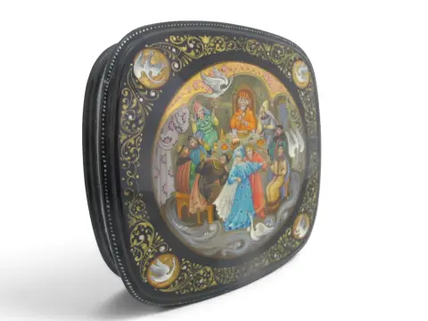 Russian Mstera Frog Princess Dancing Fairy Tale Hand Painted Lacquer Trinket Box, photo 3 of 9