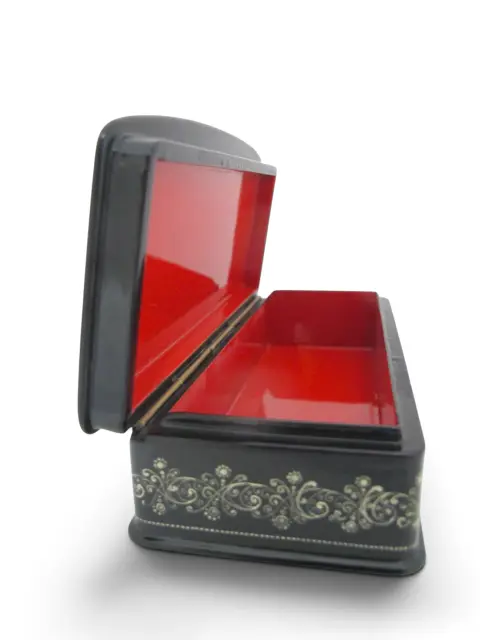 Russian Saint Petersburg Kholuy Style Hand Painted Lacquer Box Signed, photo 9 of 12