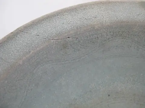Southeast Asian Thai Sawankhalok Sukhothai Style Celadon Stoneware Pottery Bowl, photo 5 of 11