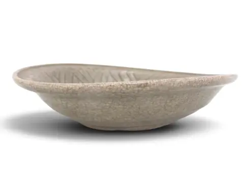 Thai Southeast Asian Sawankhalok Sukhothai Style Celadon Crackle Pottery Bowl, photo 8 of 11