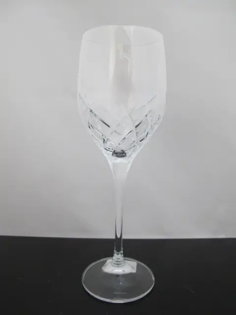 Vera Wang Wedgwood Duchesse Encore 9 1/2" Red Wine Glass Unused in Box, photo 3 of 9