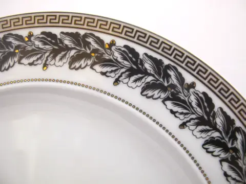 Versace Rosenthal Marqueterie Black 24k Gold Baroque 8 3/4" Salad Plate, photo 2 of 6
