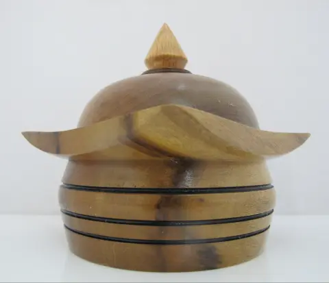 Vintage 1976 Hand Turned Wood Geometric Circular Box With Dome Lid, photo 5 of 10