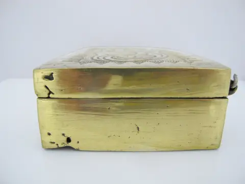 Vintage Betel Nut Engraved Scroll Brass Philippines Snuff Box Pair, photo 6 of 12