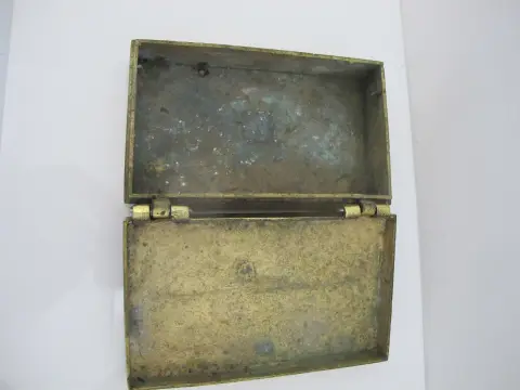 Vintage Betel Nut Engraved Scroll Brass Philippines Snuff Box Pair, photo 7 of 12