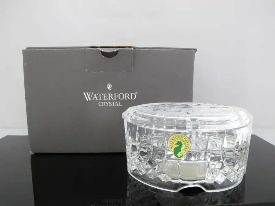 WATERFORD Crystal 2003 Songs of Christmas SILVER BELLS Music Box