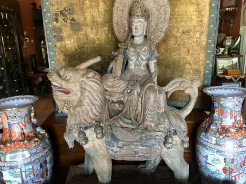 Photo from Asian Arts Estate Collection