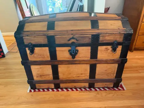 Photo from Eclectic Gem Estate Sale