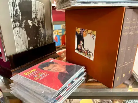 Photo from The EPIC Record Estate Collection - Part 2